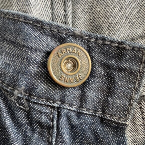 Armani Jeans 32 waist 28 inseam very soft denim - Picture 4 of 11